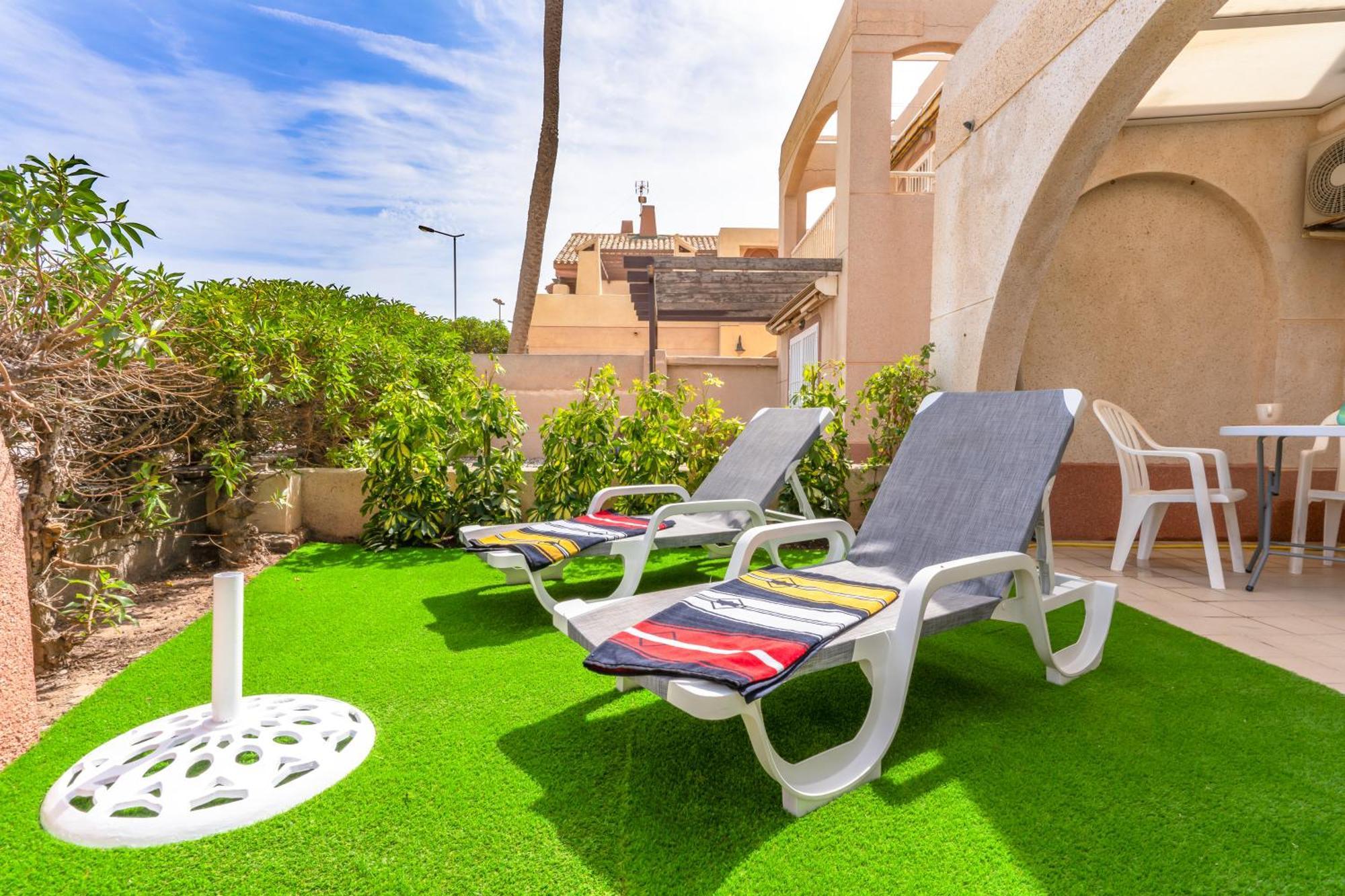 Beachhouse Playa R&R Roquetas de Mar Bagian luar foto